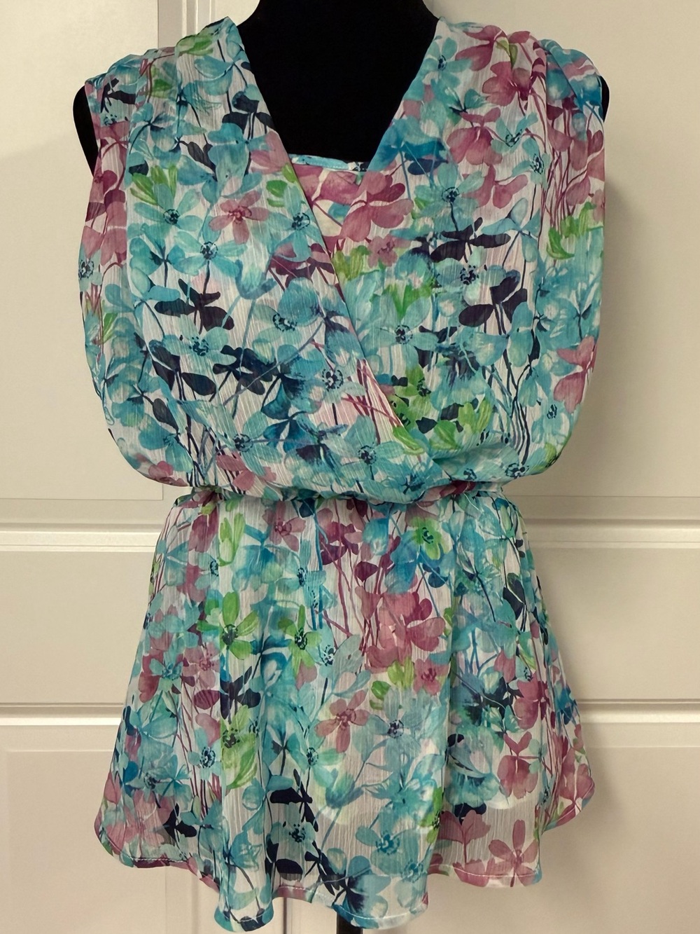 St. John’s Bay Floral Sleeveless Top